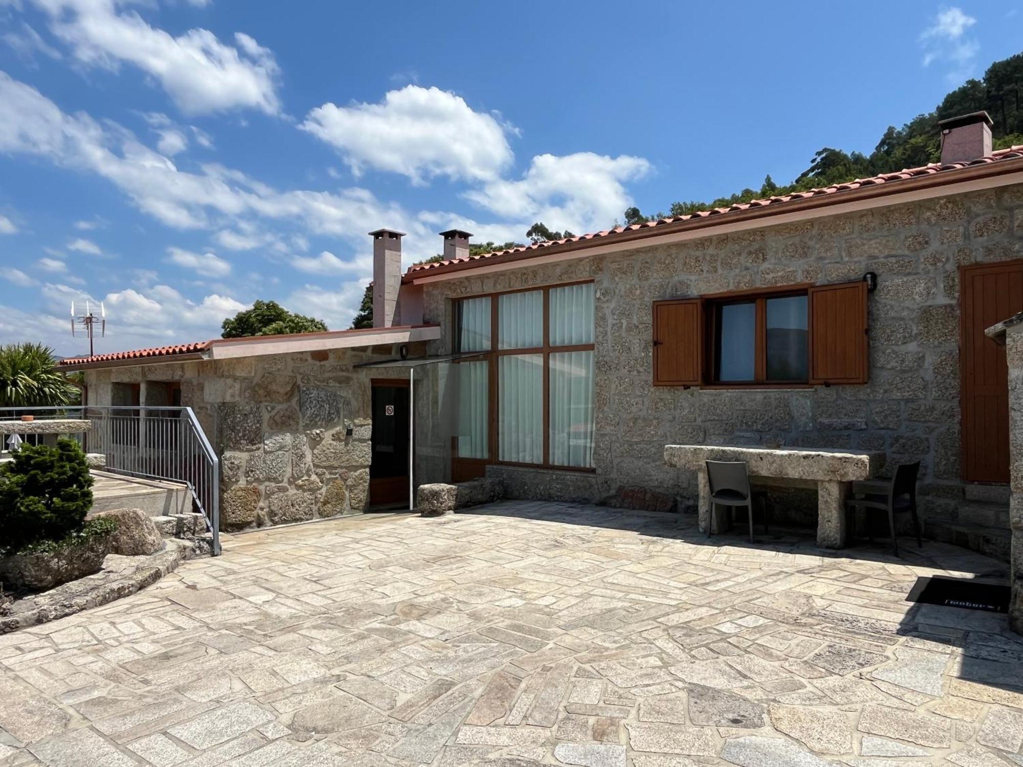 Casa Da Lage - T1 Com Piscina Privada - Geres Εξωτερικό φωτογραφία