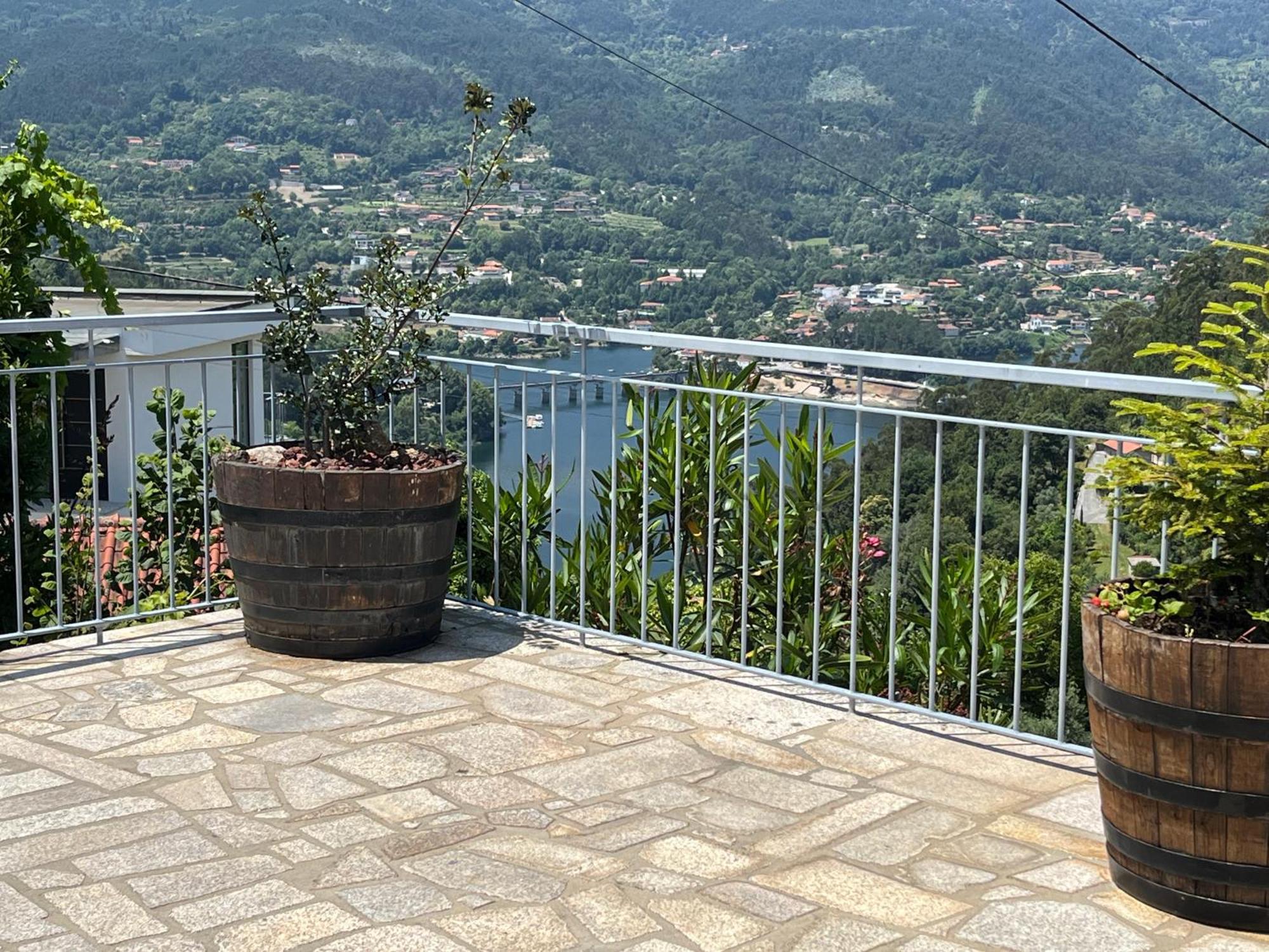 Casa Da Lage - T1 Com Piscina Privada - Geres Εξωτερικό φωτογραφία